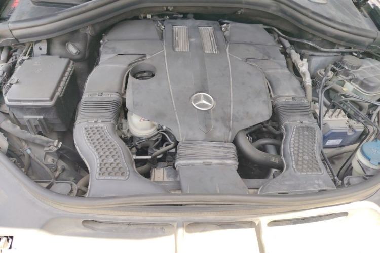 Used Mercedes-Benz GLE 2015 GLE 400 4MATIC Engine Bay