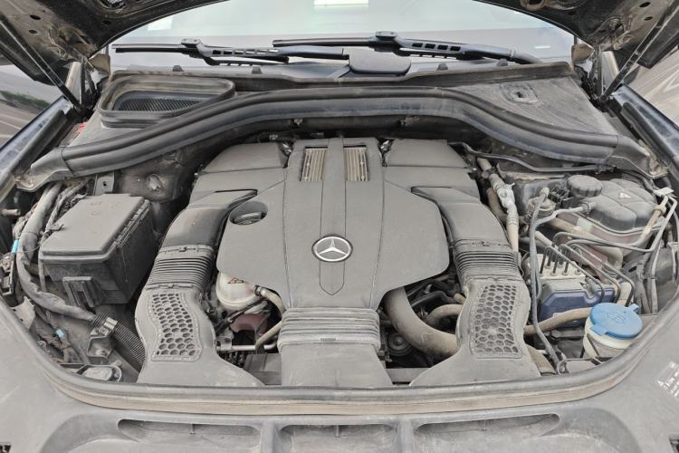 Used Mercedes-Benz GLE 2015 GLE 320 4MATIC Engine Bay