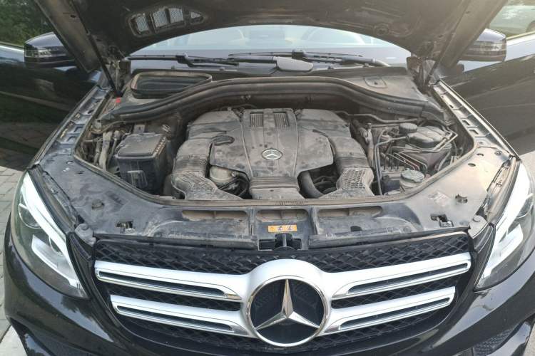Used Mercedes-Benz GLE 2015 GLE 400 4MATIC Engine Bay