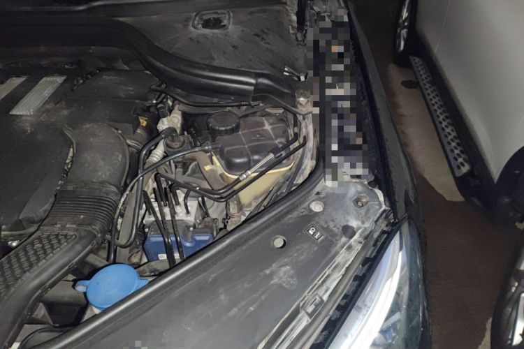 Used Mercedes-Benz GLE 2015 GLE 320 4MATIC Engine Bay Left