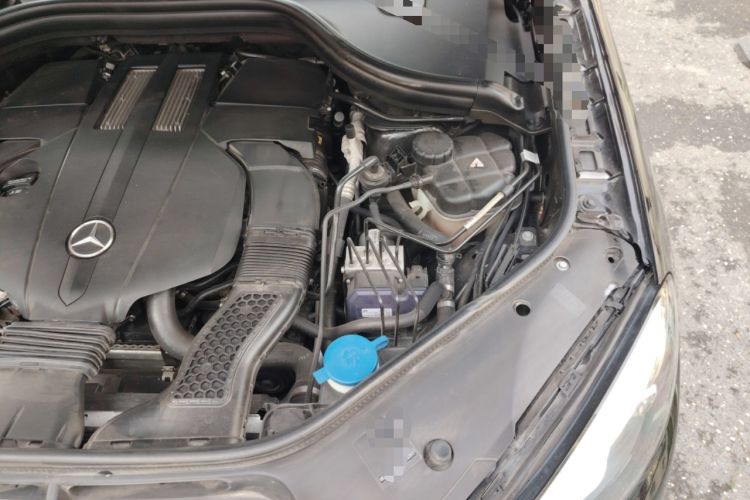 Used Mercedes-Benz GLE 2015 GLE 320 4MATIC Engine Bay Left