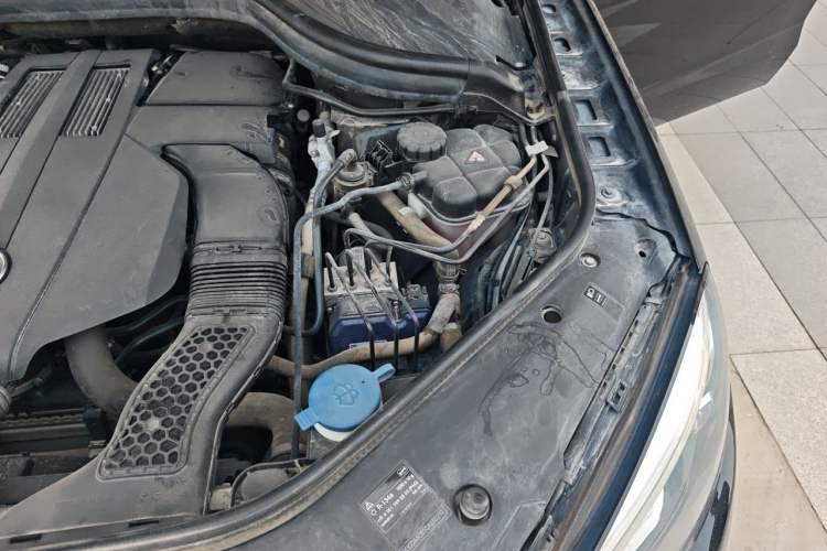 Used Mercedes-Benz GLE 2015 GLE 320 4MATIC Engine Bay Left