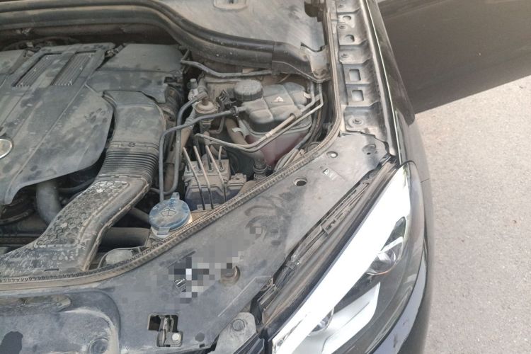 Used Mercedes-Benz GLE 2015 GLE 400 4MATIC Engine Bay Left