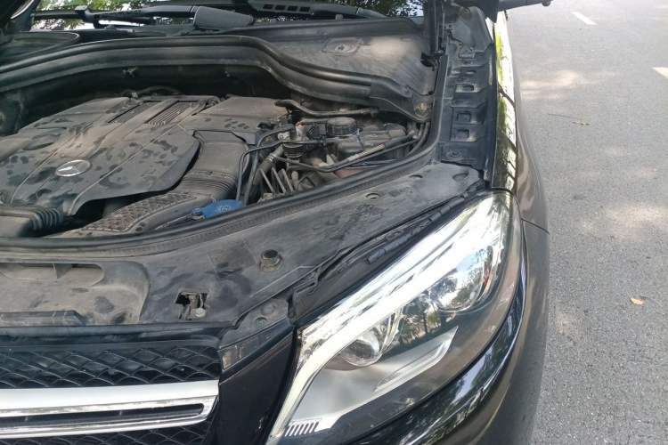 Used Mercedes-Benz GLE 2015 GLE 320 4MATIC Engine Bay Left