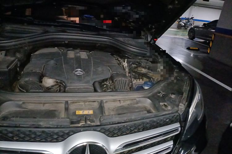 Used Mercedes-Benz GLE 2015 GLE 400 4MATIC Engine Bay Left