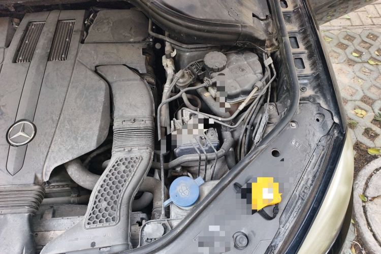 Used Mercedes-Benz GLE 2015 GLE 320 4MATIC Engine Bay Left