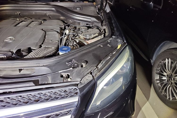 Used Mercedes-Benz GLE 2015 GLE 400 4MATIC Engine Bay Left