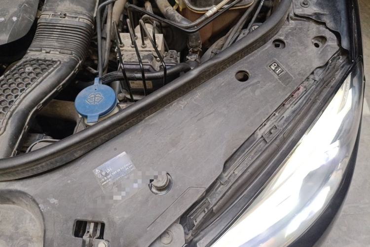 Used Mercedes-Benz GLE 2015 GLE 320 4MATIC Engine Bay Left