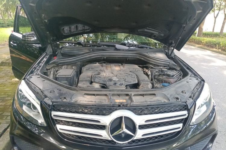 Used Mercedes-Benz GLE 2015 GLE 320 4MATIC Engine Bay