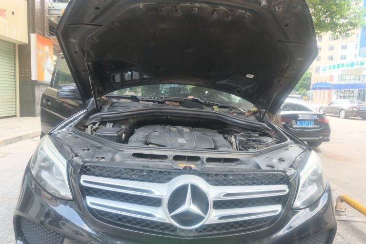 Used Mercedes-Benz GLE 2015 GLE 400 4MATIC Engine Bay