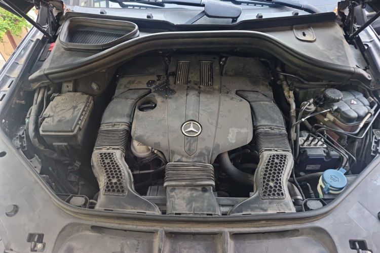 Used Mercedes-Benz GLE 2015 GLE 320 4MATIC Engine Bay