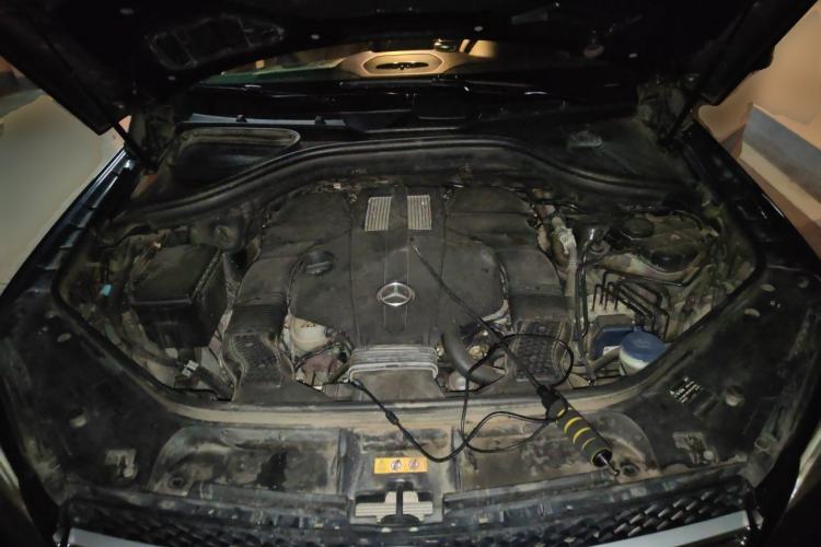 Used Mercedes-Benz GLE 2015 GLE 400 4MATIC Engine Bay