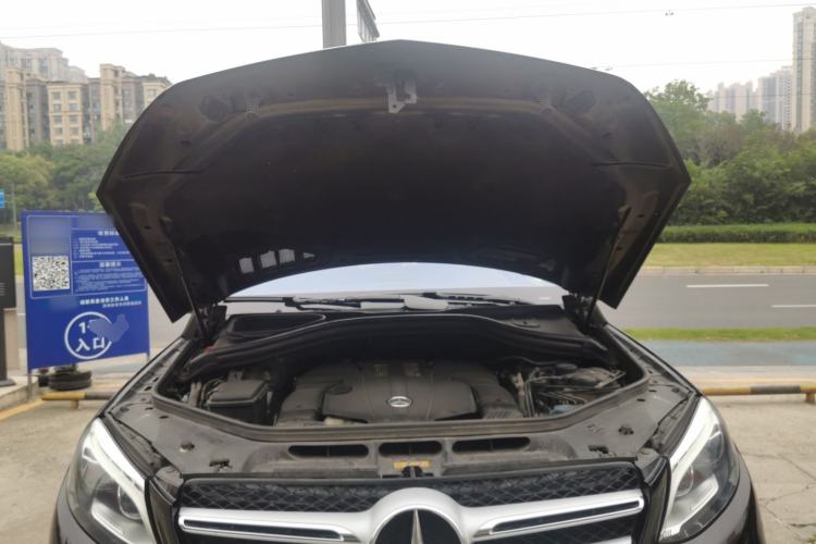 Used Mercedes-Benz GLE 2015 GLE 320 4MATIC Engine Bay