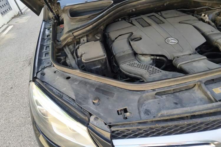 Used Mercedes-Benz GLE 2015 GLE 320 4MATIC Engine Bay Right