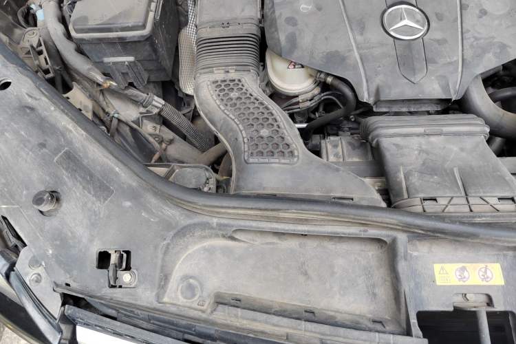 Used Mercedes-Benz GLE 2015 GLE 320 4MATIC Engine Bay Right