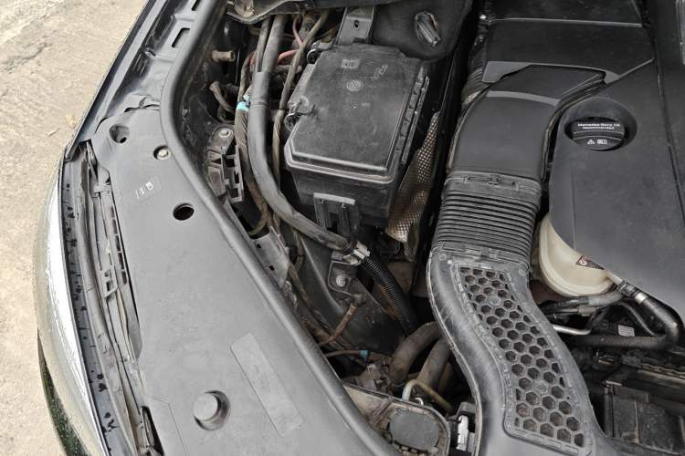 Used Mercedes-Benz GLE 2015 GLE 320 4MATIC Engine Bay Right