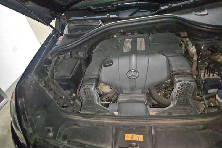 Used Mercedes-Benz GLE 2015 GLE 320 4MATIC Engine Bay Right