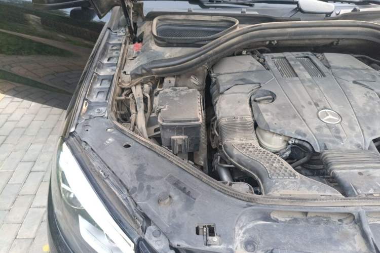 Used Mercedes-Benz GLE 2015 GLE 400 4MATIC Engine Bay Right