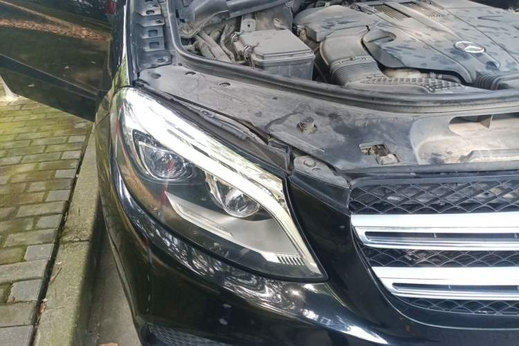 Used Mercedes-Benz GLE 2015 GLE 320 4MATIC Engine Bay Right
