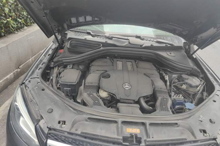Used Mercedes-Benz GLE 2015 GLE 320 4MATIC Engine Bay Right