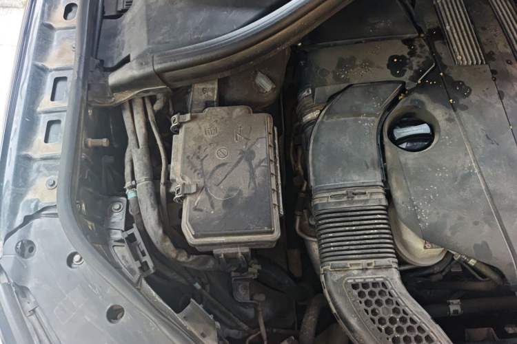 Used Mercedes-Benz GLE 2015 GLE 320 4MATIC Engine Bay Right