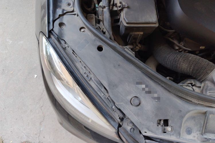 Used Mercedes-Benz GLE 2015 GLE 350 d 4MATIC Engine Bay Right