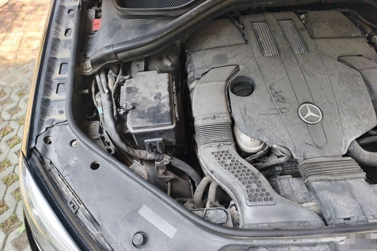 Used Mercedes-Benz GLE 2015 GLE 320 4MATIC Engine Bay Right