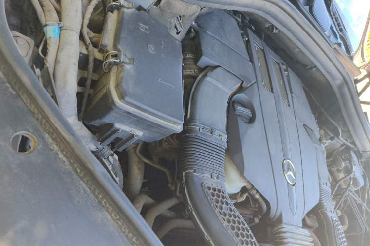 Used Mercedes-Benz GLE 2015 GLE 400 4MATIC Engine Bay Right