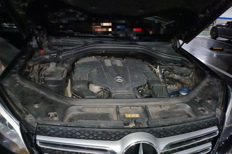 Used Mercedes-Benz GLE 2015 GLE 400 4MATIC Engine Bay