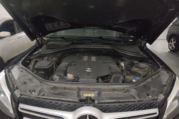Used Mercedes-Benz GLE 2015 GLE 400 4MATIC Engine Bay