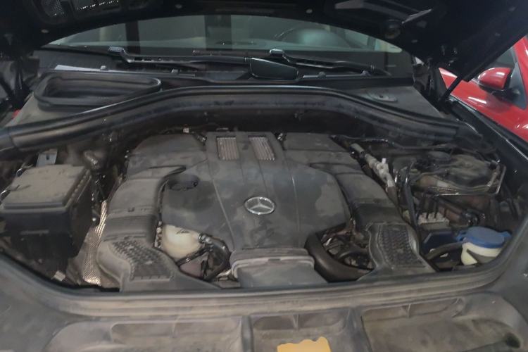 Used Mercedes-Benz GLE 2015 GLE 320 4MATIC Engine Bay