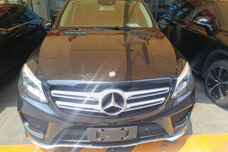 Used Mercedes-Benz GLE 2015 GLE 400 4MATIC Exterior 1