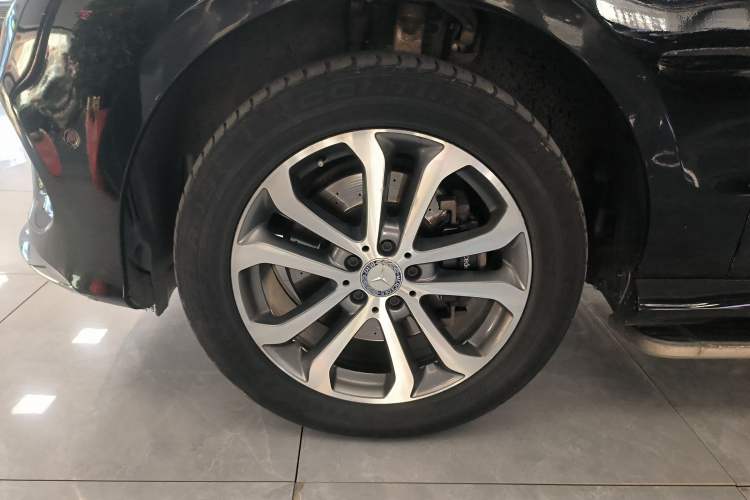 Used Mercedes-Benz GLE 2015 GLE 320 4MATIC Exterior 1
