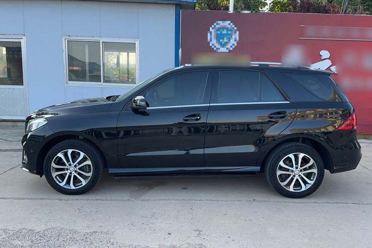 Used Mercedes-Benz GLE 2015 GLE 320 4MATIC Exterior 4