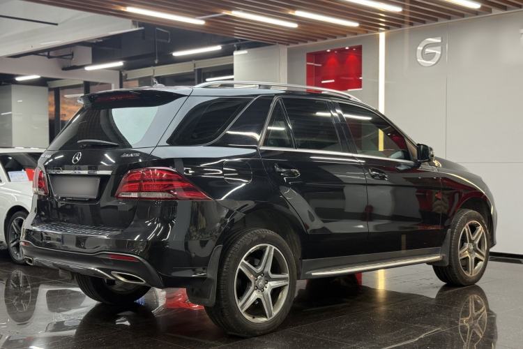 Used Mercedes-Benz GLE 2015 GLE 400 4MATIC Exterior 4