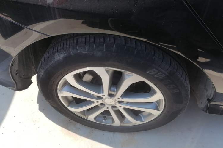 Used Mercedes-Benz GLE 2015 GLE 350 d 4MATIC Exterior 5
