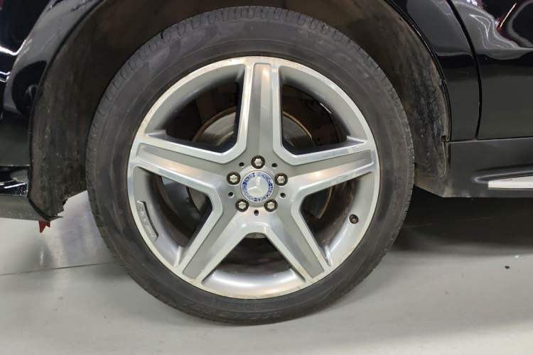 Used Mercedes-Benz GLE 2015 GLE 400 4MATIC Exterior 5