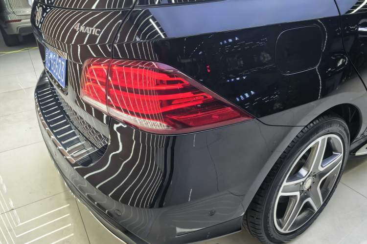 Used Mercedes-Benz GLE 2015 GLE 400 4MATIC Exterior 7