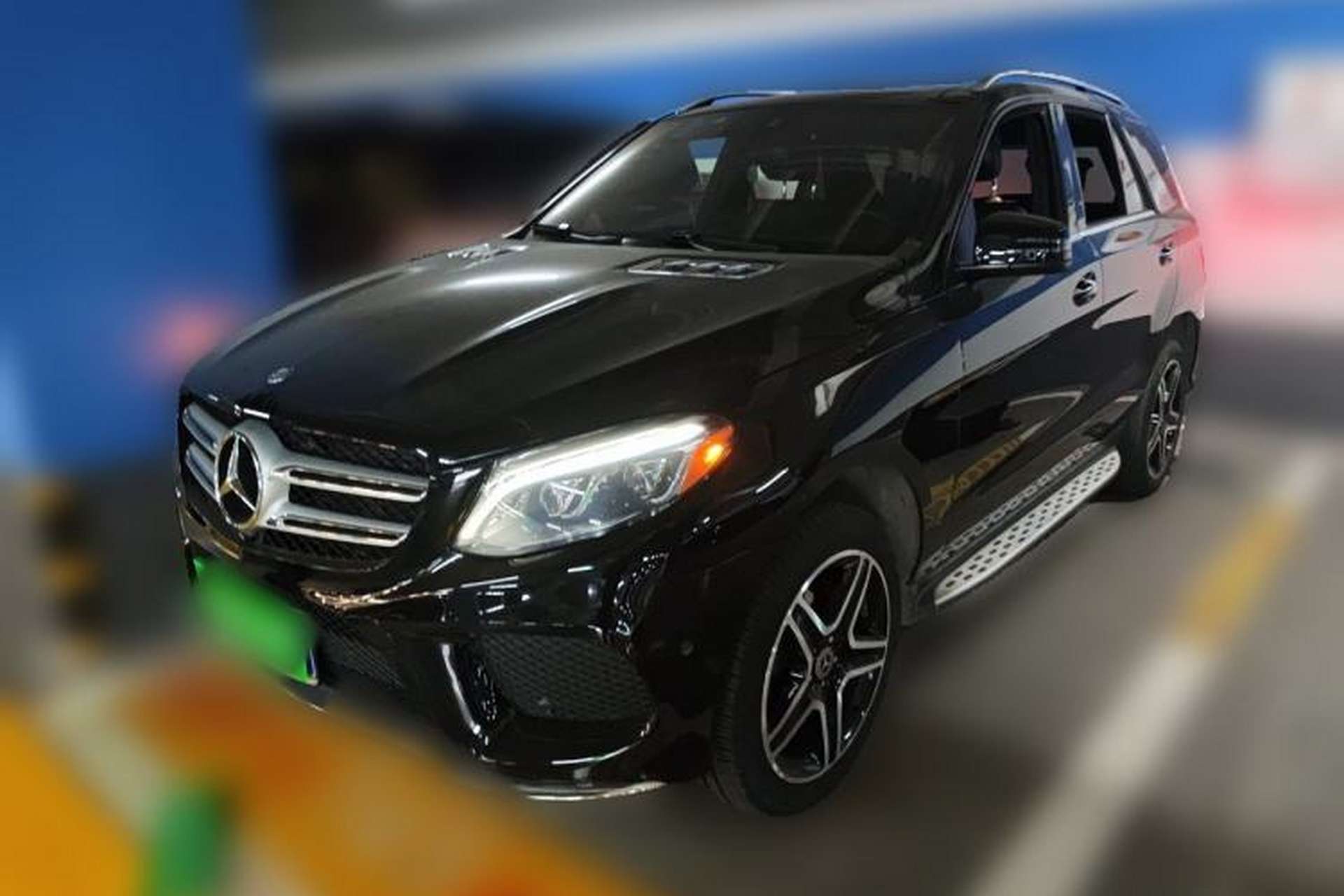 Used Mercedes-Benz GLE  Front Left 45 Deg