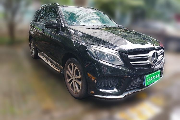 Used Mercedes-Benz GLE 2015 GLE 320 4MATIC Front Right 45 Deg