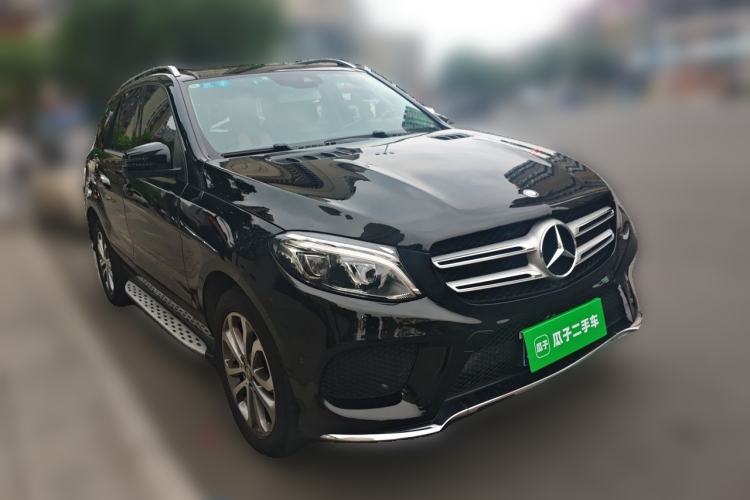 Used Mercedes-Benz GLE 2015 GLE 320 4MATIC Front Right 45 Deg