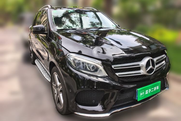 Used Mercedes-Benz GLE 2015 GLE 400 4MATIC Front Right 45 Deg