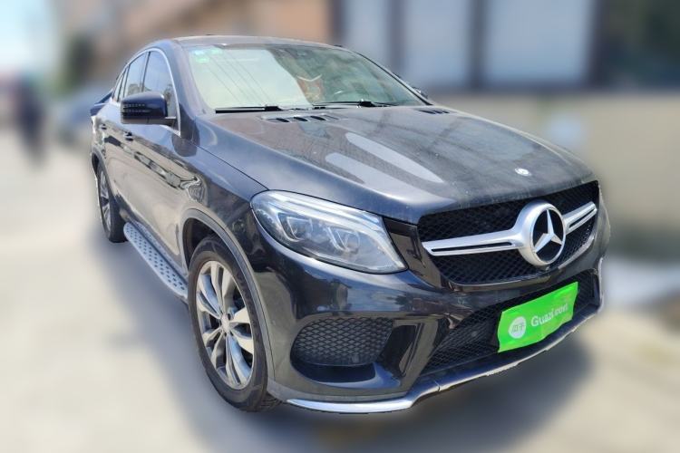 Used Mercedes-Benz GLE 2015 GLE 400 4MATIC Front Right 45 Deg