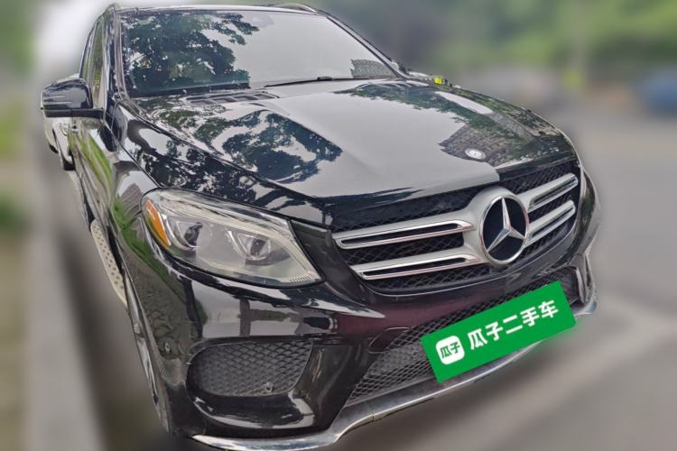 Used Mercedes-Benz GLE 2015 GLE 350 d 4MATIC Front Right 45 Deg