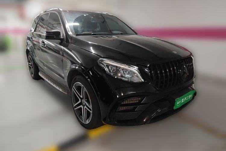 Used Mercedes-Benz GLE 2015 GLE 320 4MATIC Front Right 45 Deg