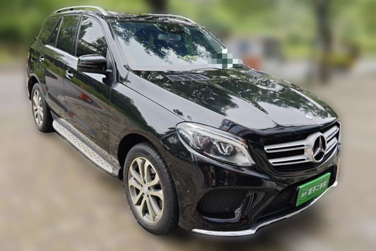 Used Mercedes-Benz GLE 2015 GLE 320 4MATIC Front Right 45 Deg