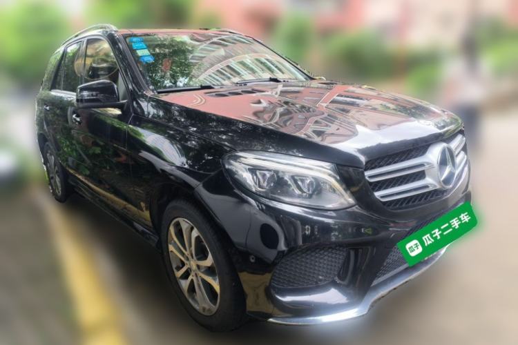 Used Mercedes-Benz GLE 2015 GLE 320 4MATIC Front Right 45 Deg