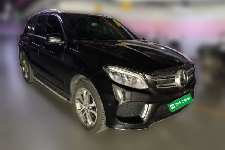 Used Mercedes-Benz GLE 2015 GLE 320 4MATIC Front Right 45 Deg