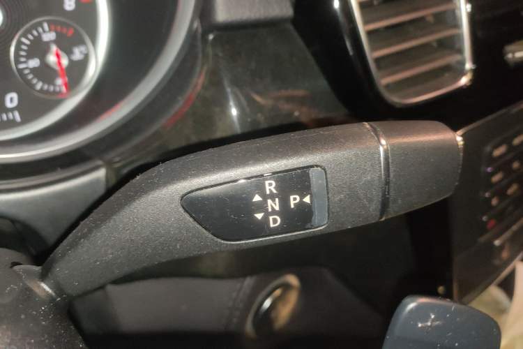 Used Mercedes-Benz GLE 2015 GLE 400 4MATIC Gear Lever