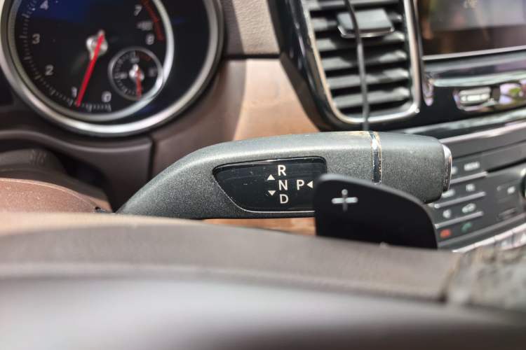 Used Mercedes-Benz GLE 2015 GLE 400 4MATIC Gear Lever